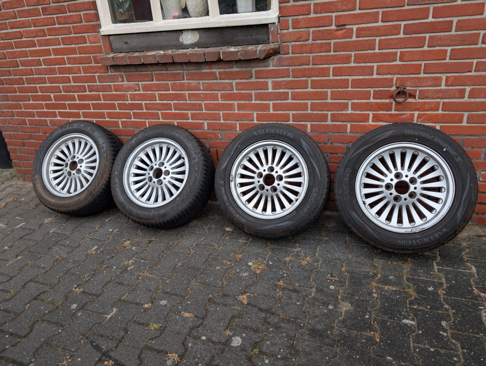 Originele BMW Velgen 16" 5x120 met winterbanden, Gebruikt, 16 inch, Banden en Velgen, Personenwagen
