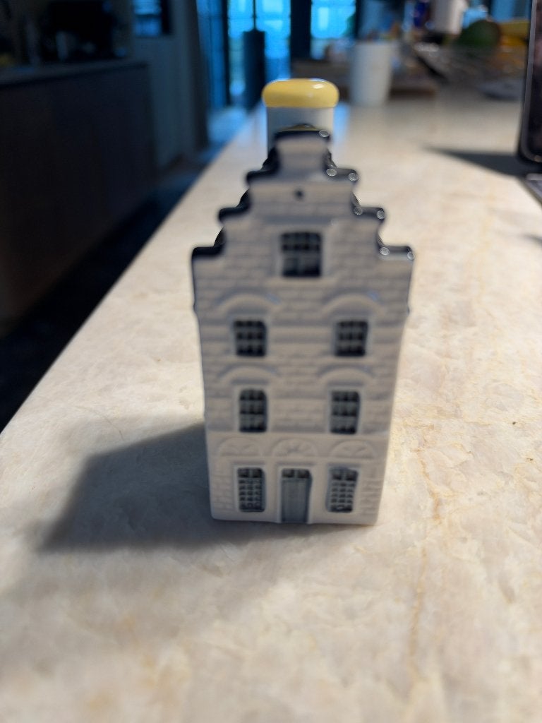 KLM huisjes nummer 34, 77 en 92, Ophalen of Verzenden, Nieuw, 21 t/m 40, Gevuld
