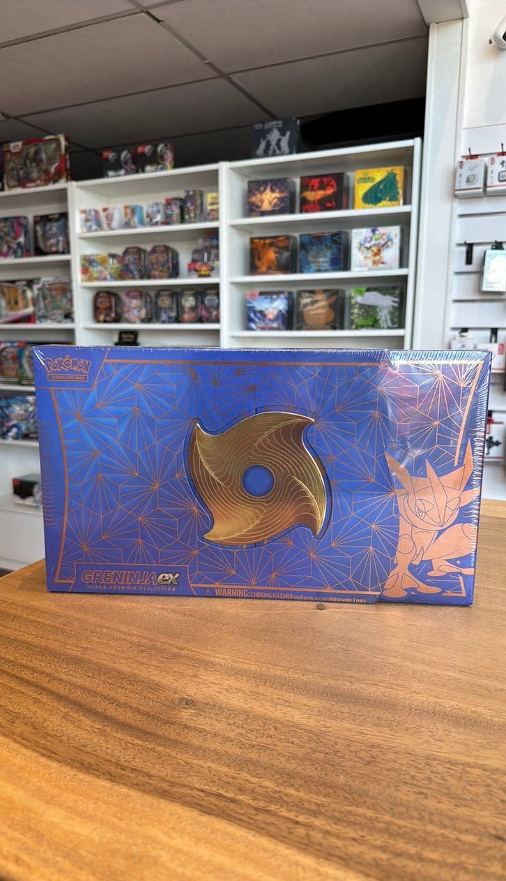 Pokémon Greninja EX ultra premium collection, Ophalen of Verzenden, Zo goed als nieuw