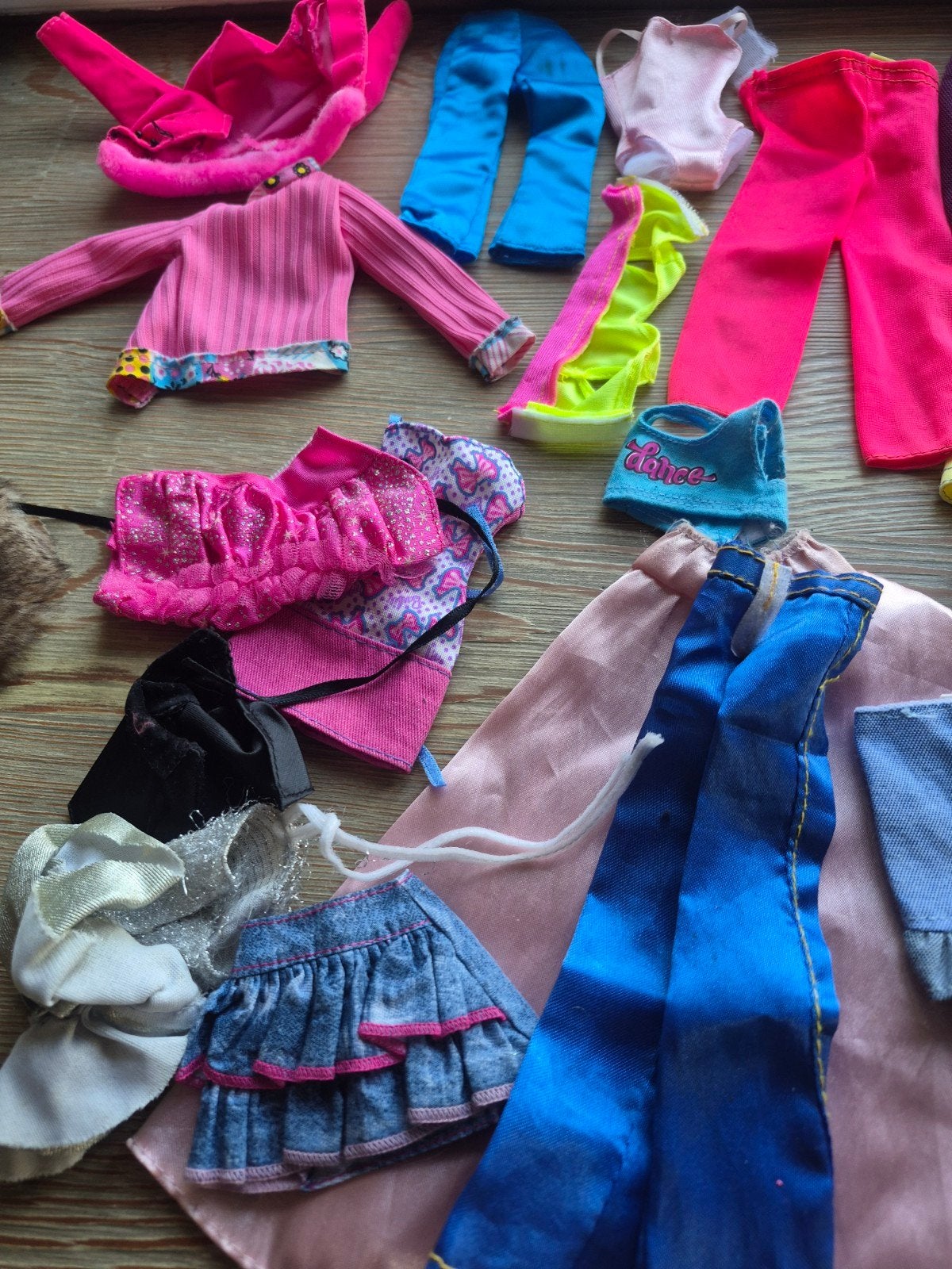 Barbie kleding35stuksVaste pr€25euro, Verzenden, Barbie