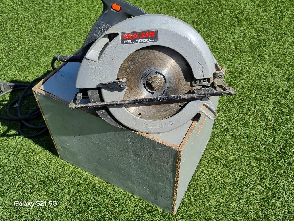handcirkelzaag, Doe-het-zelf en Verbouw, Gereedschap | Zaagmachines, Gebruikt, Cirkelzaag, Ophalen of Verzenden, 30 tot 70 mm