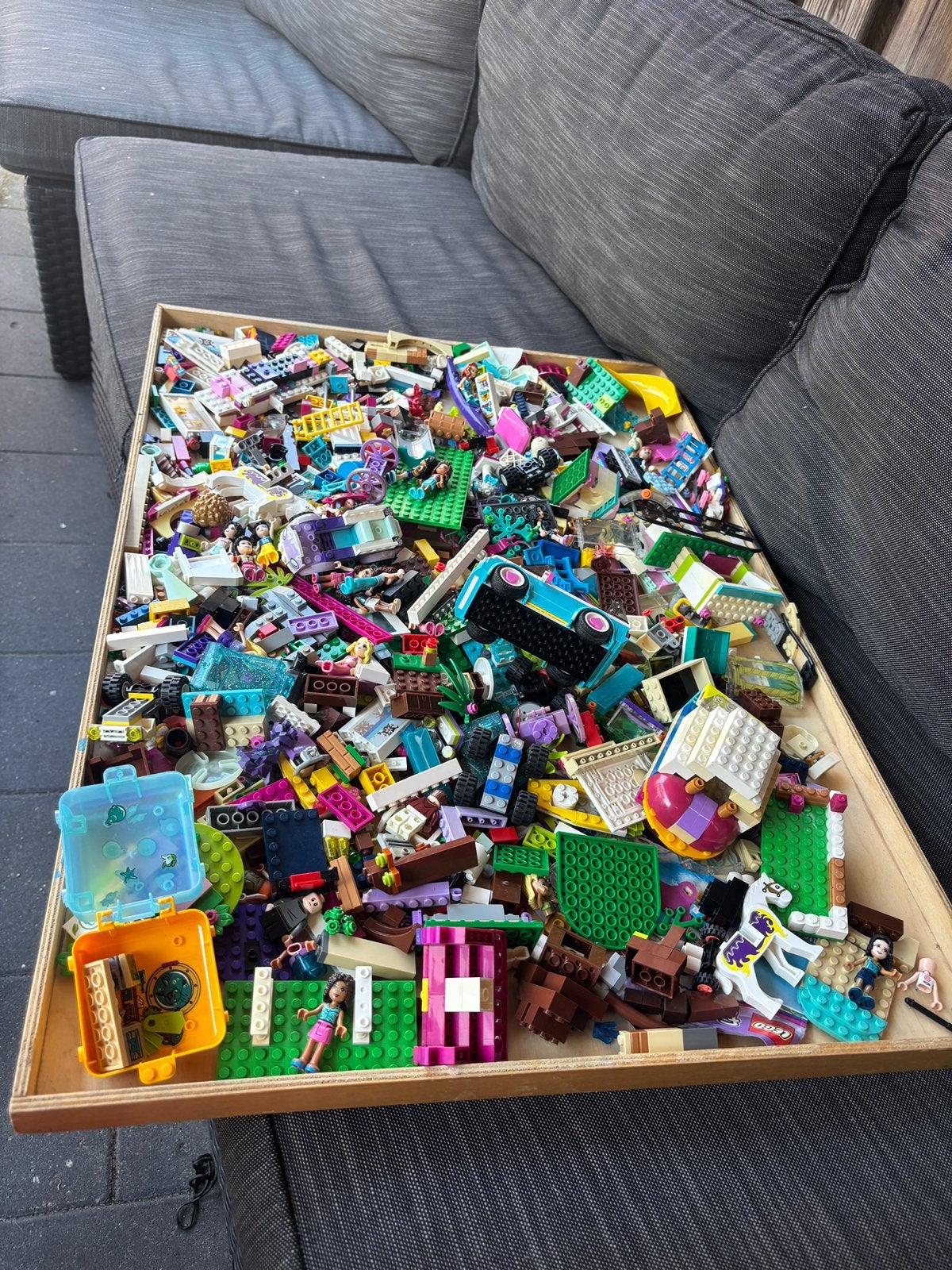 Heel veel lego ( friends), Kinderen en Baby's, Speelgoed | Bouwstenen, Ophalen of Verzenden