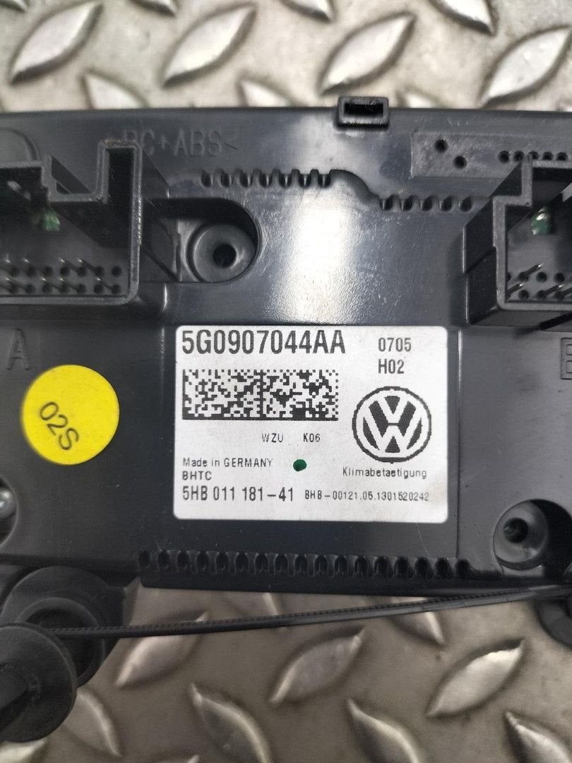 VOLKSWAGEN GOLF MK7 5G1 1.4 TSI ACT Highline  KACHEL BEDIENI, Ophalen of Verzenden, Gebruikt, Stiba lid