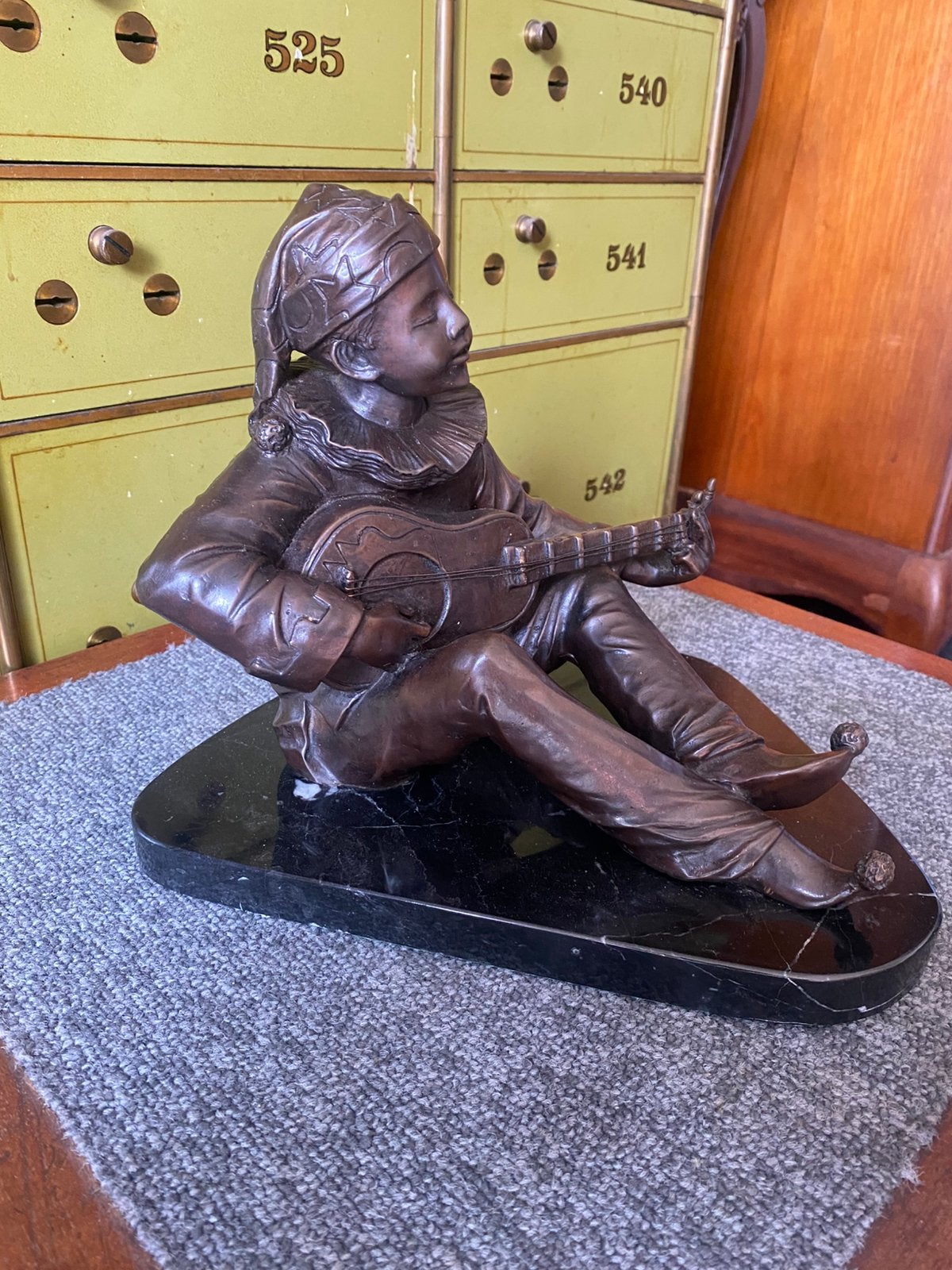Bronzen beeld jonge muzikant, Ophalen, Brons, Scène, Beeld