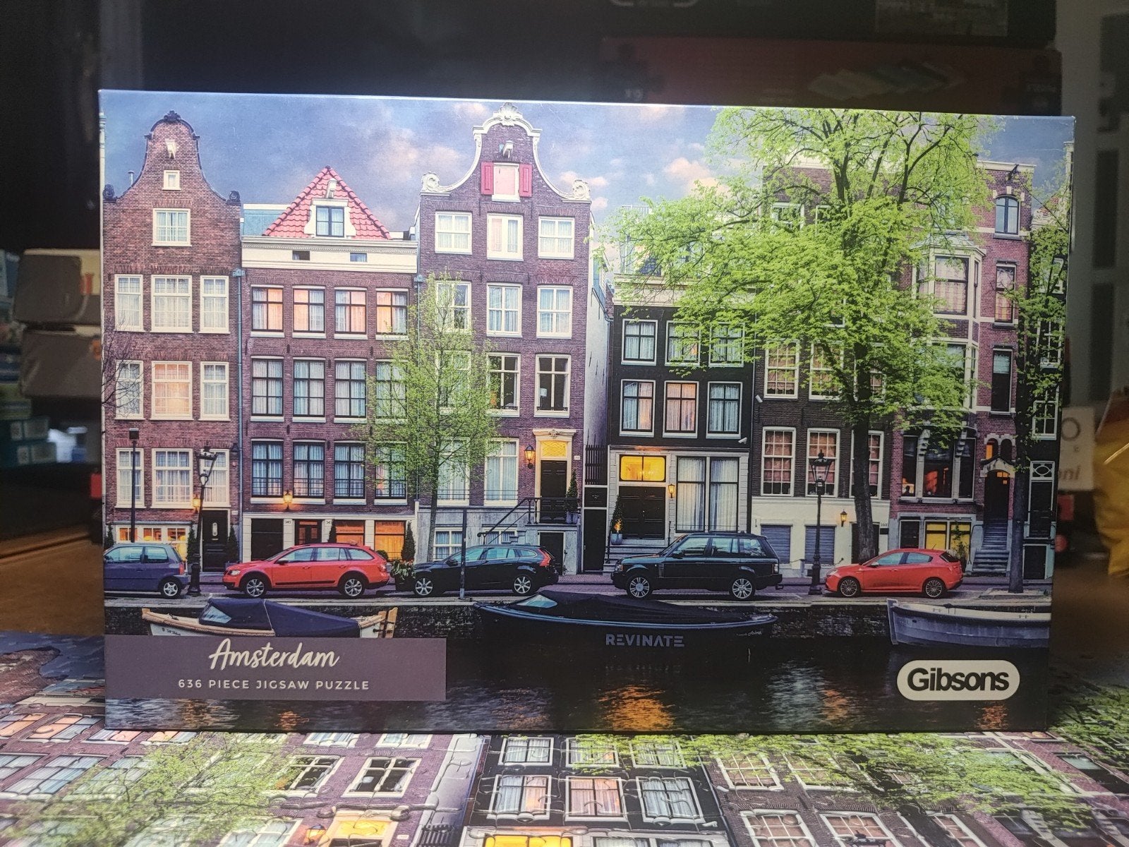 Gibsons puzzel 636 stukjes Amsterdam, Ophalen of Verzenden, 500 t/m 1500 stukjes, Zo goed als nieuw, Legpuzzel
