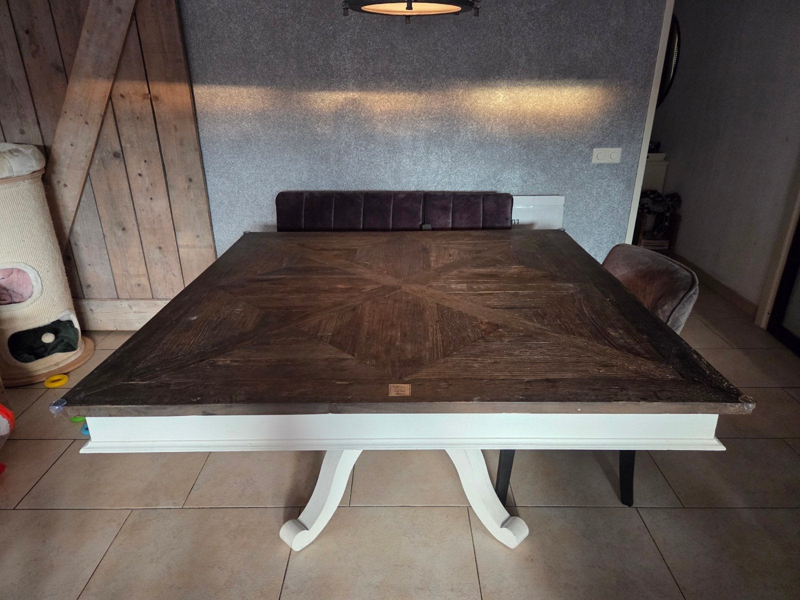 Riviera maison eettafel 150x150 Belvedere, Huis en Inrichting, Ophalen, Gebruikt, Landelijk, Robuust, Vierkant