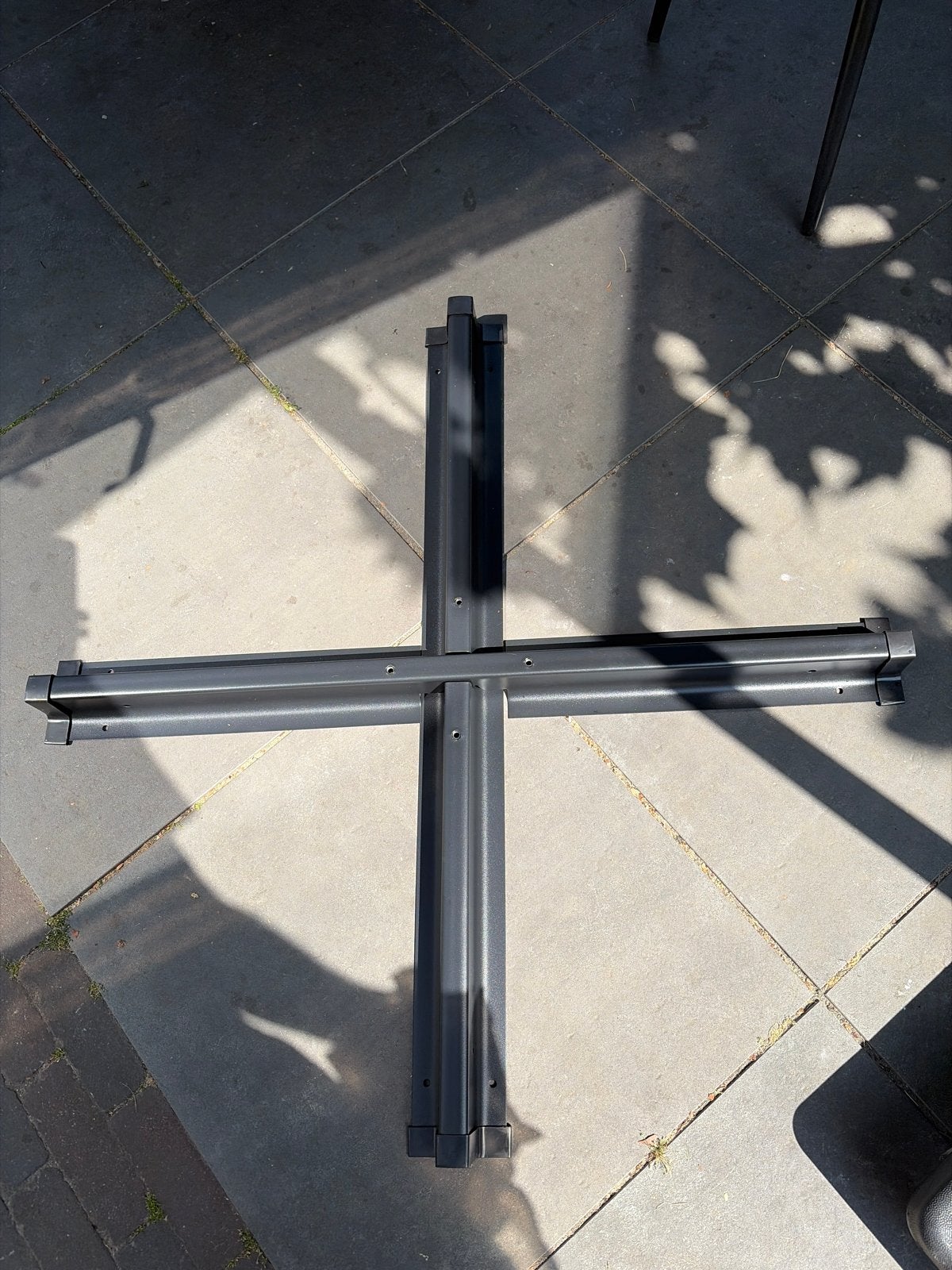 Parasolvoet kruisvoet voor zweefparasol, Tuin en Terras, Ophalen, Nieuw, 1 tot 2 meter, Parasolvoet
