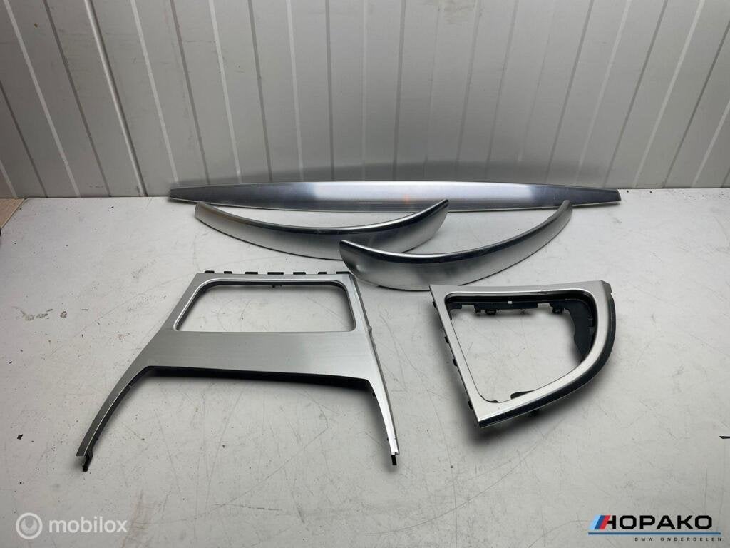 Interieurlijsten set BMW 1 serie E81 E82 E87 E87 M brushed, Auto-onderdelen, Interieur en Bekleding, Gebruikt, Ophalen of Verzenden