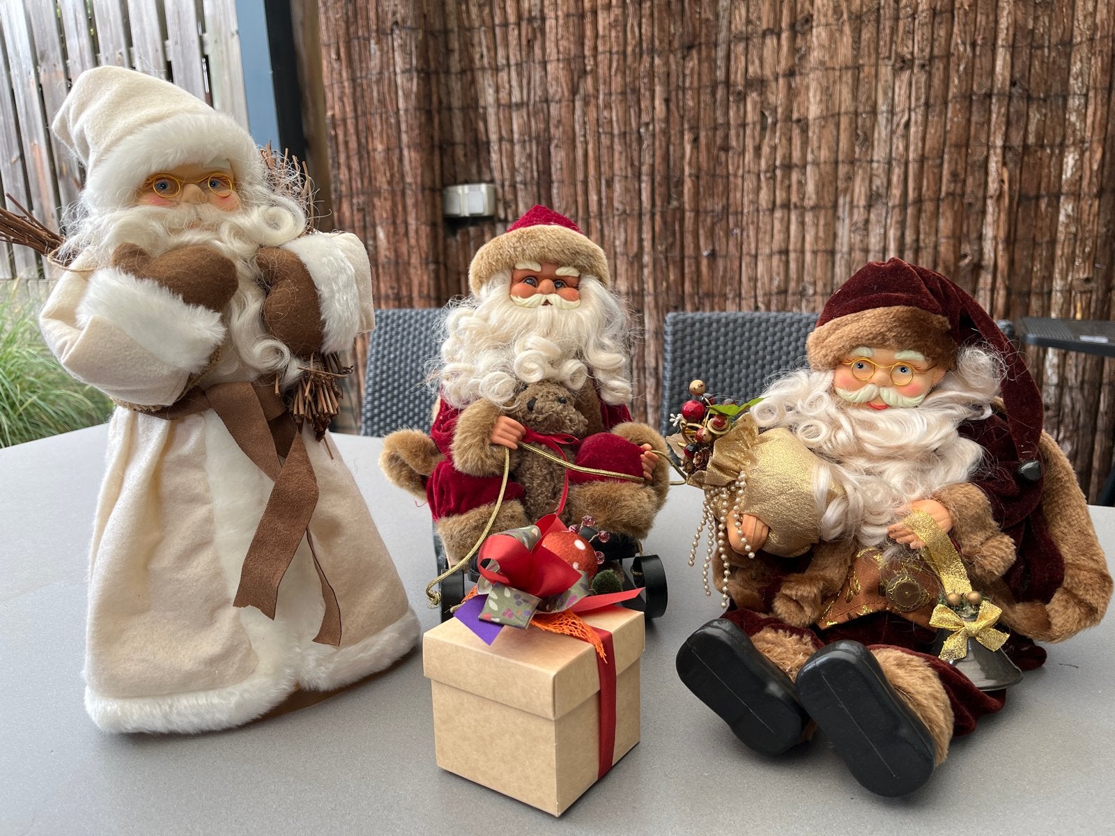 Div.Kerstmannen op slee, zittend en staand, Ophalen of Verzenden, Gebruikt