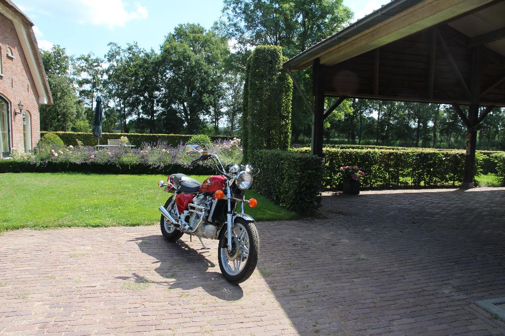Honda GL 400, 2 cilinders, Gebruikt, Particulier, Toermotor