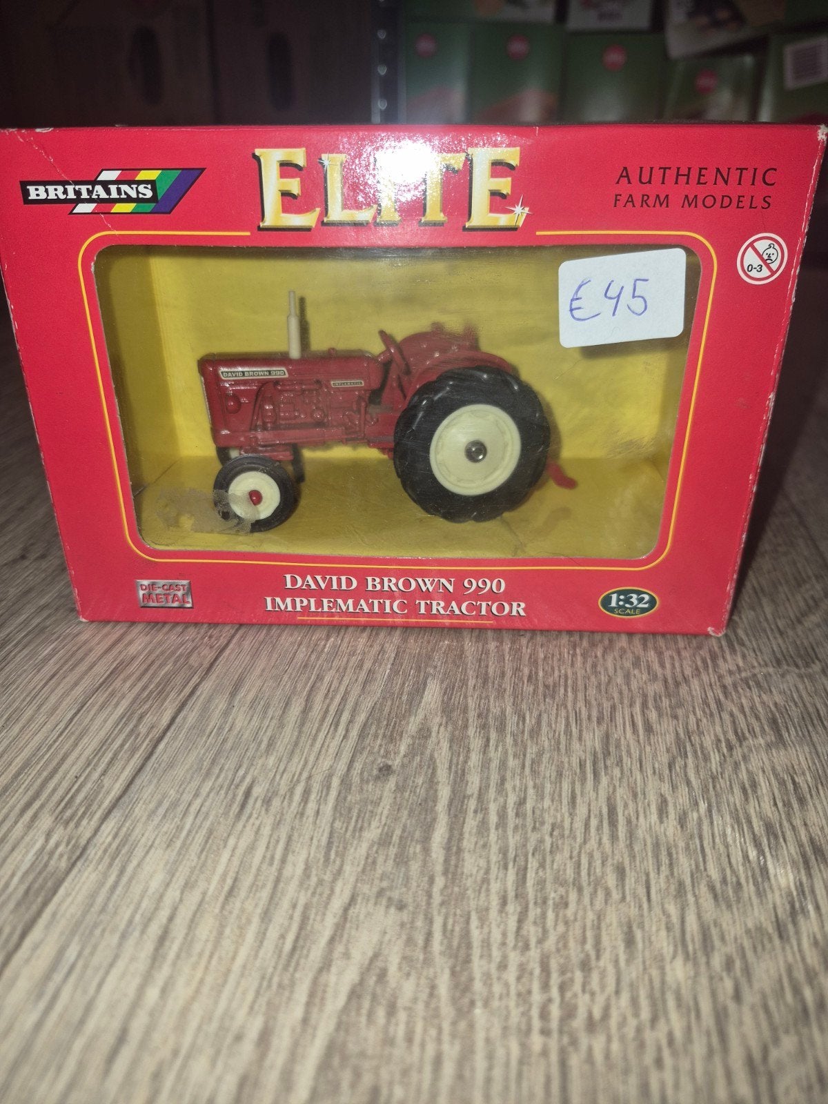 Britains Elite David Brown 990 Implematic Tractor 1:32, Ophalen of Verzenden, Tractor of Landbouw