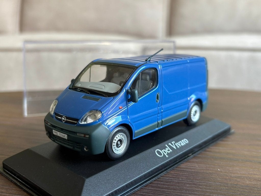 Opel Vivaro | Minichamps | Mint/Boxed, Ophalen of Verzenden, Nieuw, Auto, Overige merken