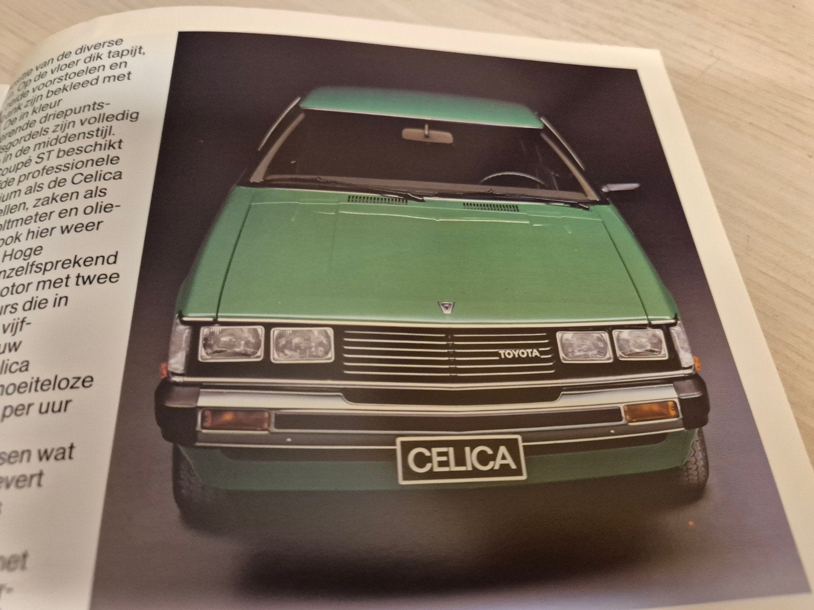 jaren 70 Nederlands Toyota Celica coupés folder izgst, Ophalen of Verzenden, Zo goed als nieuw, Toyota