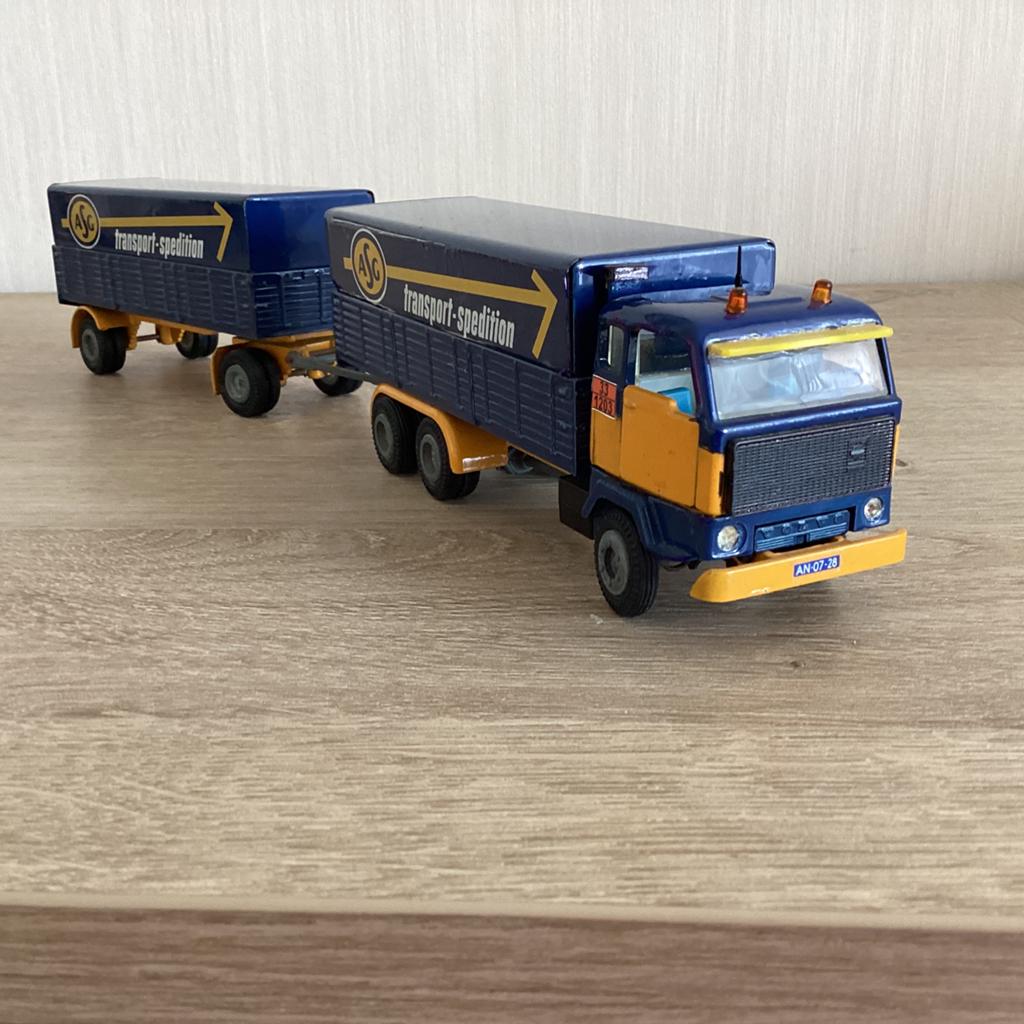 Nette Volvo Combi Kantel cabine Stuuras Zwaailampen antenne, Ophalen of Verzenden, Zo goed als nieuw, Bus of Vrachtwagen, Tekno
