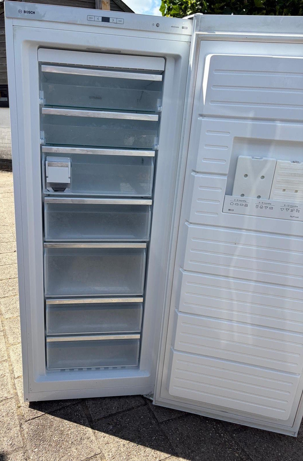 vrieskast Bosch NO FROST 7 LADEN, Gebruikt, 160 cm of meer, Energieklasse A of zuiniger, Ophalen