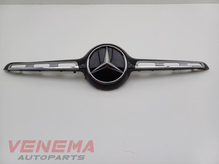 Grille van een Mercedes GLA (NVT), Gebruikt, -, Ophalen of Verzenden, -