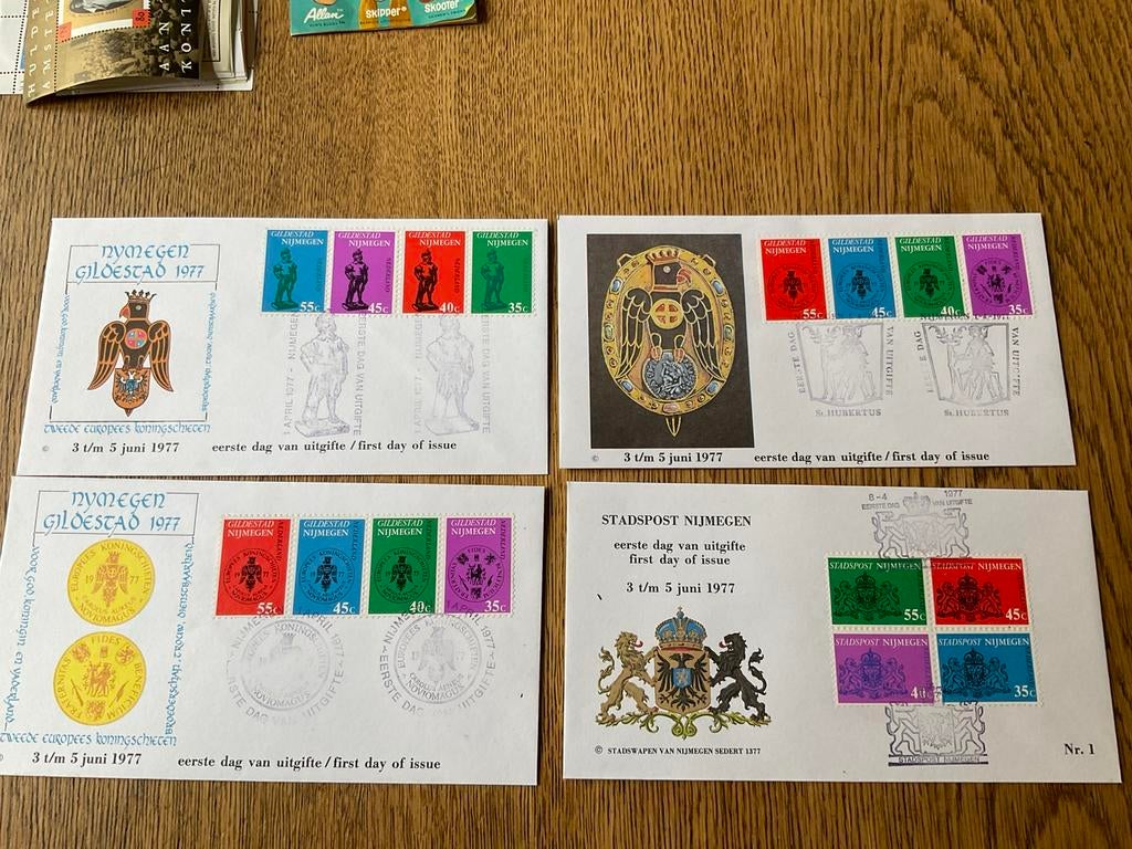 Eerste dag enveloppen met postzegels, Postzegels en Munten, Postzegels | Nederland, Ophalen of Verzenden