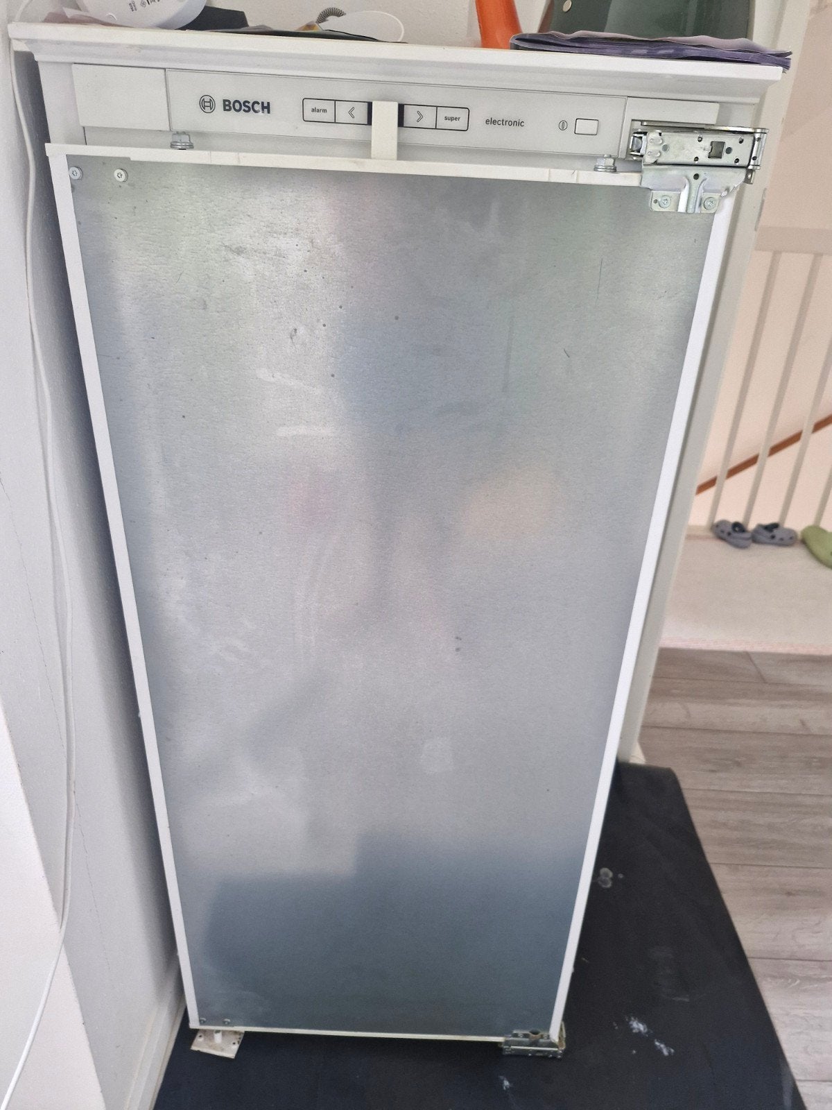 Bosch Inbouw Koelkast - 204L - Zonder Vriesvak, Ophalen, 120 tot 140 cm, 200 liter of meer, 45 tot 60 cm