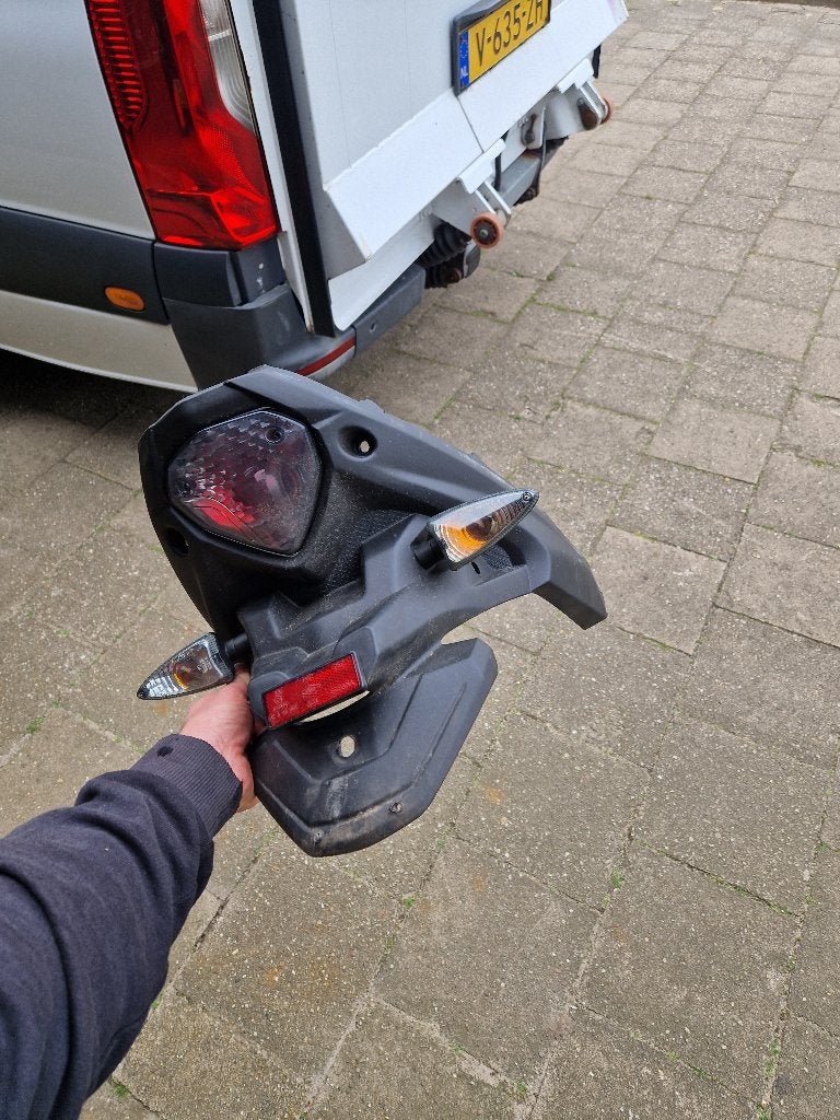 ONDERDELEN : Yamaha aerox wiel koplamp , achterlamp , kap 4t, Ophalen, Gebruikt, Overige typen, Yamaha