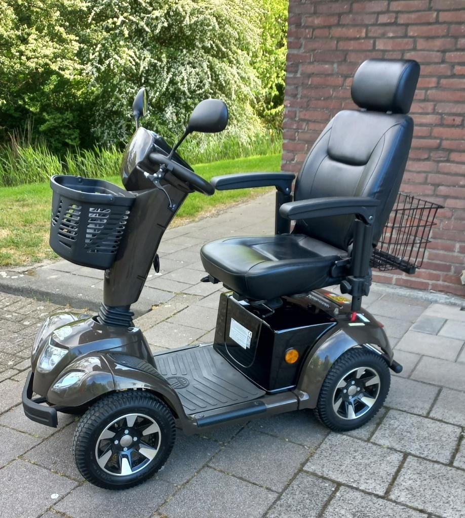 Scootmobiel Carpo 4 LTD nieuwstaat, nieuw set accu's, Diversen, Ophalen, Zo goed als nieuw, Vermeiren, 16 km/u of meer