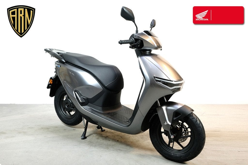 Honda CUV e (bj 2025), Scooter, Bedrijf, LED Verlichting