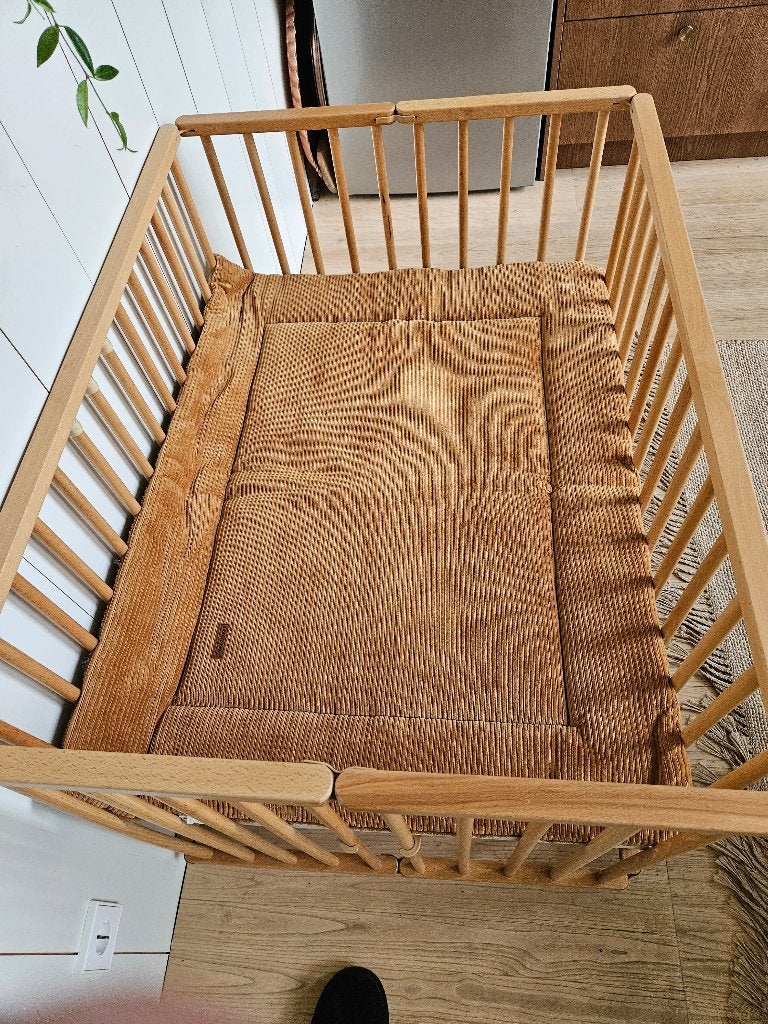 Box Petite Amelie, Kinderen en Baby's, Boxen, Zo goed als nieuw, Rechthoekig, In hoogte verstelbaar, Boxkleed, Wieltjes, Ophalen