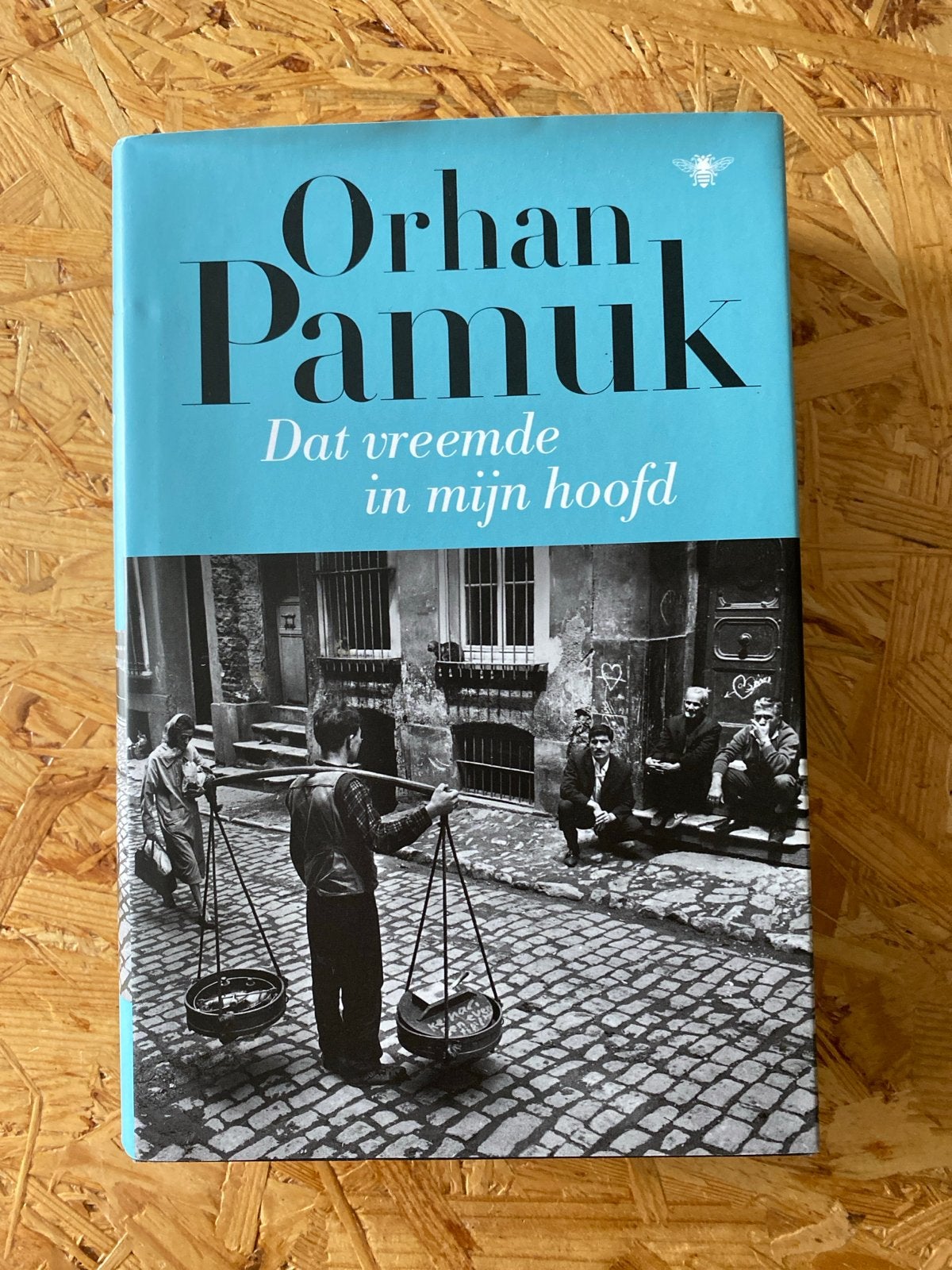 Orhan Pamuk - Dat vreemde in mijn hoofd (Paperback), Boeken, Romans, Zo goed als nieuw, Ophalen of Verzenden