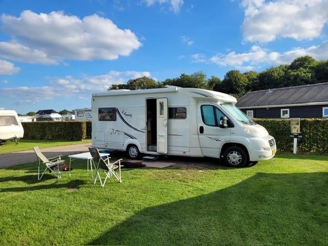 Nette camper LMC Liberty TI662/Airco/Nieuw luifel/Apk 2027, Caravans en Kamperen, Campers, Afzuigkap, Ringverwarming, Fiat, Luifel