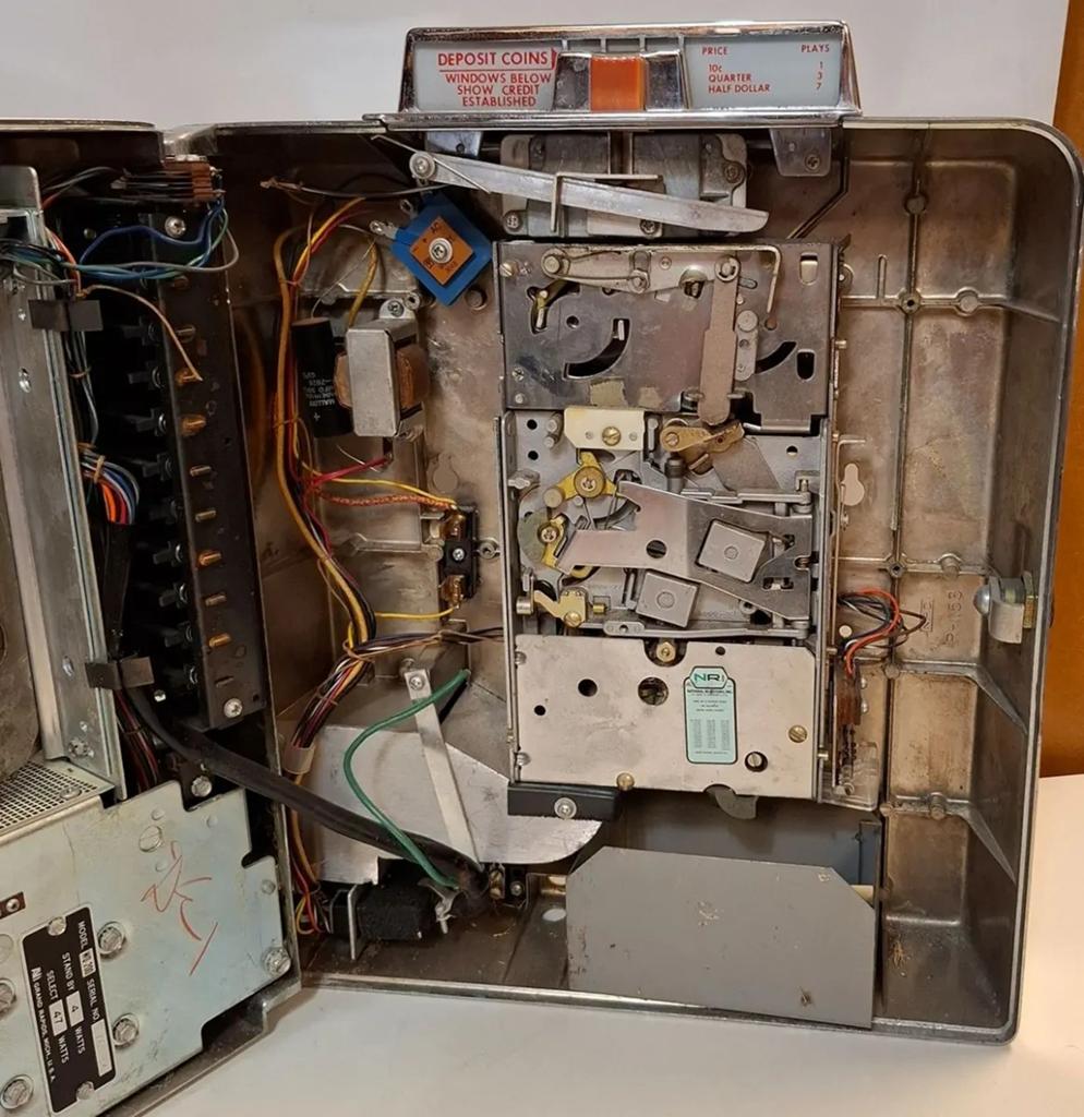 Gezocht ami geldbakje, Verzamelen, Automaten | Jukeboxen, Ophalen of Verzenden, Gebruikt, 1950 tot 1960, Ami