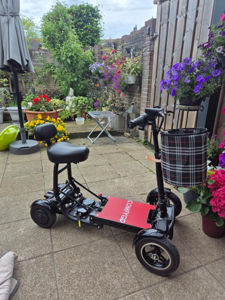 Opvouwbare  scootmobiel, Ophalen of Verzenden, 10 km/u of minder