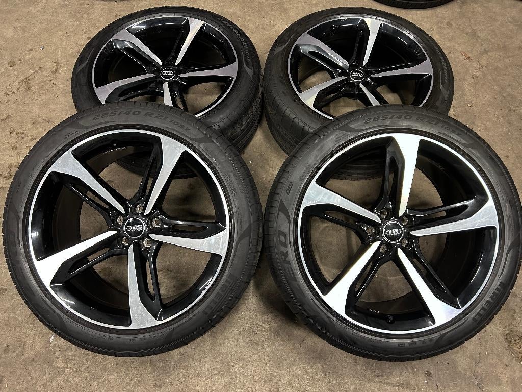 21 inch originele RS velgen + zomerbanden Audi Q7, Audi, Gebruikt, 285 mm, Banden en Velgen
