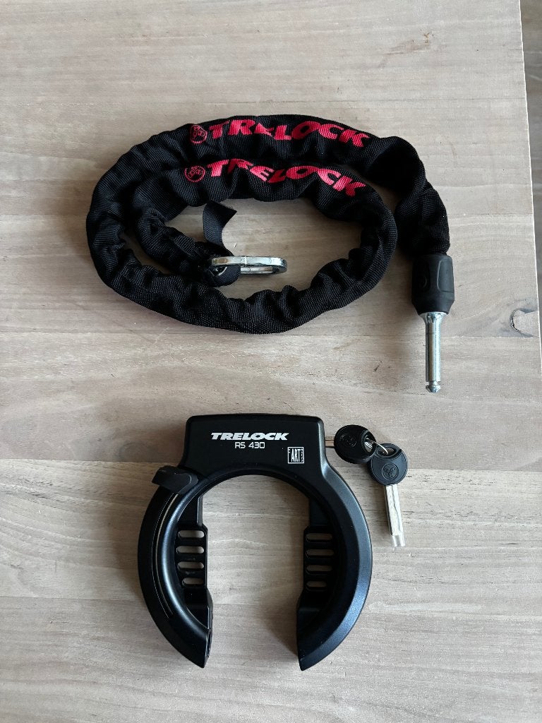 Trelock RS 430 fietsslot met bijbehorende insteekketting, Fietsen en Brommers, Fietsaccessoires | Fietssloten, Ophalen, Zo goed als nieuw