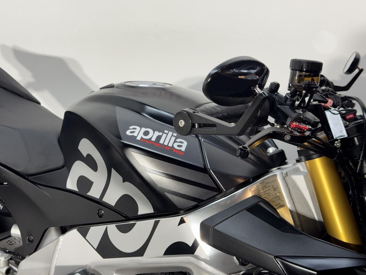 APRILIA TUONO V4 1100 RR (bj 2020), Motoren, Motoren | Aprilia, 1077 cc, 4 cilinders, Bedrijf, Onbekend