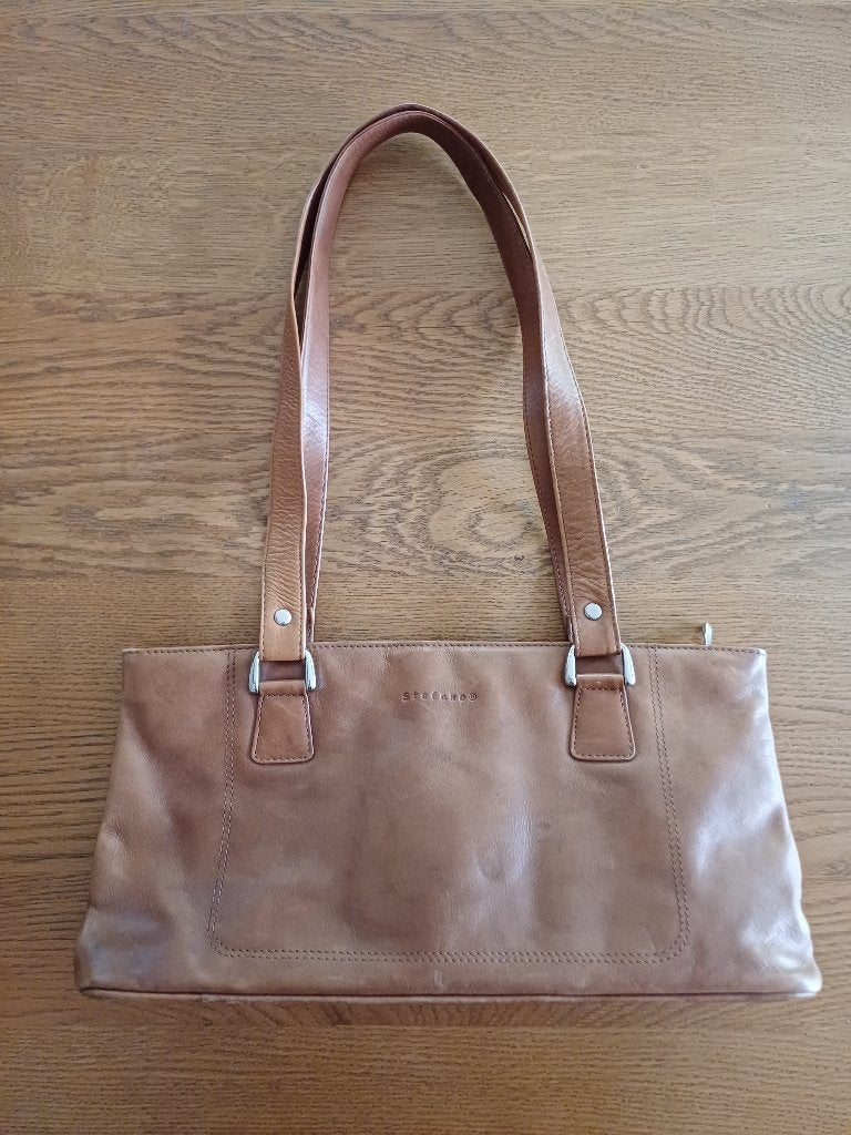 Stefano bruin leren tas, Sieraden, Tassen en Uiterlijk, Tassen | Damestassen, Zo goed als nieuw, Schoudertasje, Bruin, Ophalen of Verzenden