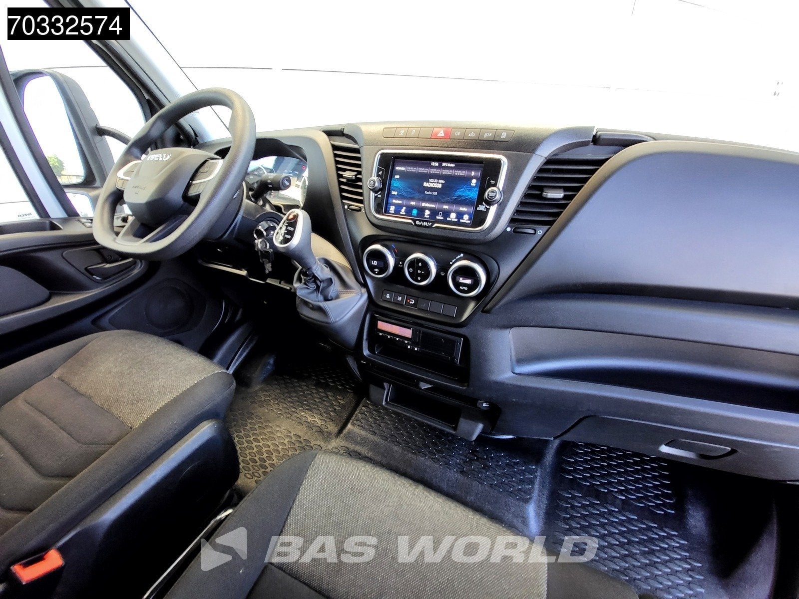 Iveco Daily 72C21 3.0L Automaat 1000KG Laadklep Luchtvering, Automaat, Stof, Gebruikt, Euro 6