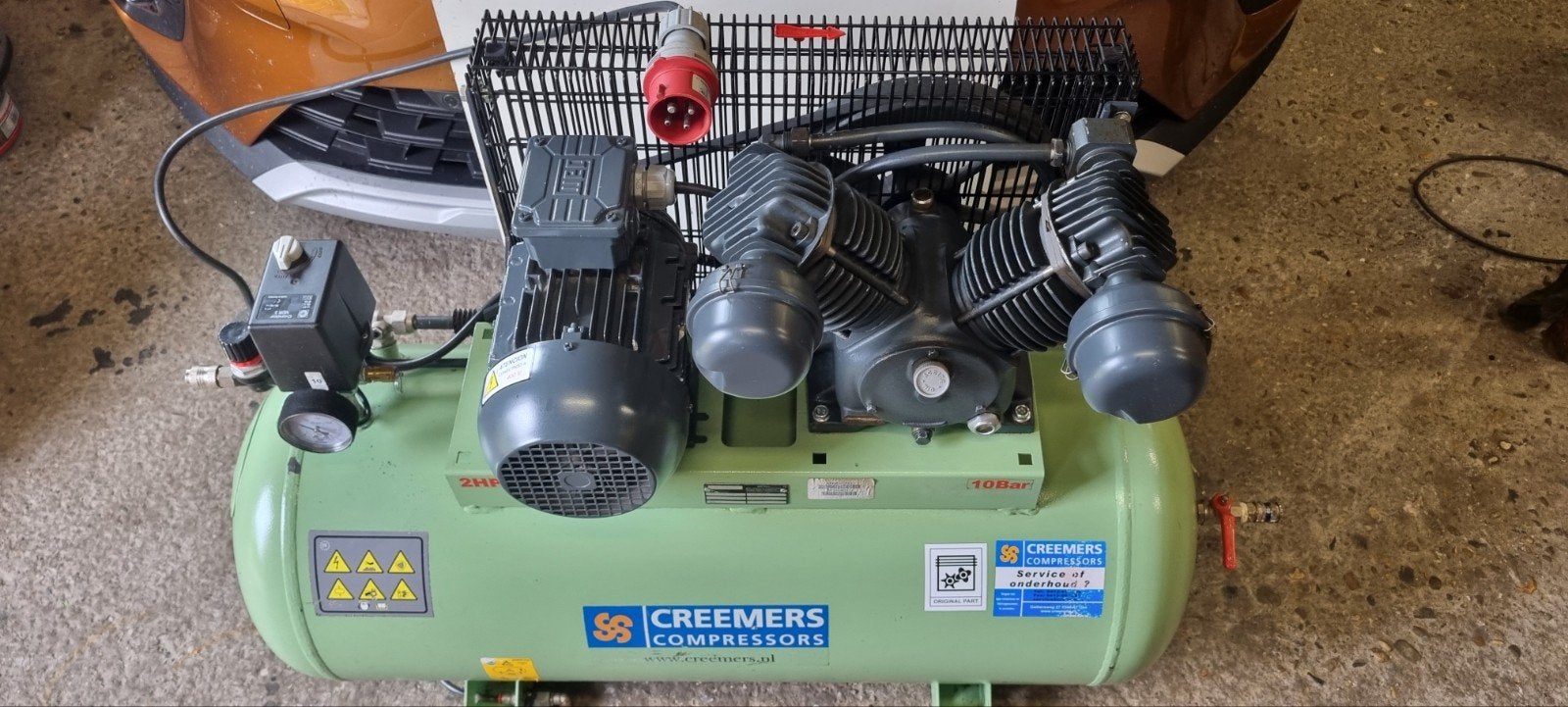 professionele Creemers Compressor 310K/100 - 380 Volt, Ophalen, Gebruikt, 200 tot 400 liter/min, 6 tot 10 bar