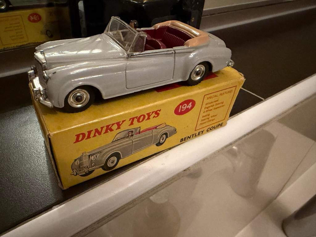Dinky Toys Engeland Bentley Coupé - Zeer Mooie Staat met Doo, Hobby en Vrije tijd, Modelauto's | 1:43, Auto, Dinky Toys, Ophalen of Verzenden