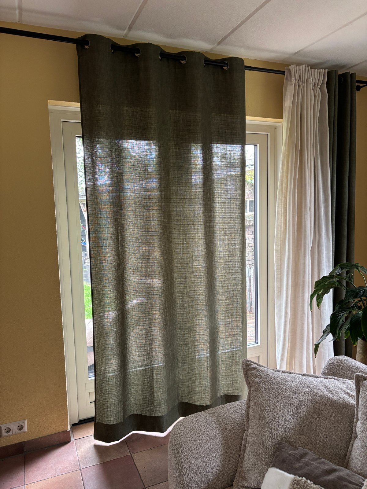 140 x 258 cm groene inbetweens met ringen, 4 stuks, Huis en Inrichting, Overige merken, Ophalen of Verzenden, Gordijn, Polyester