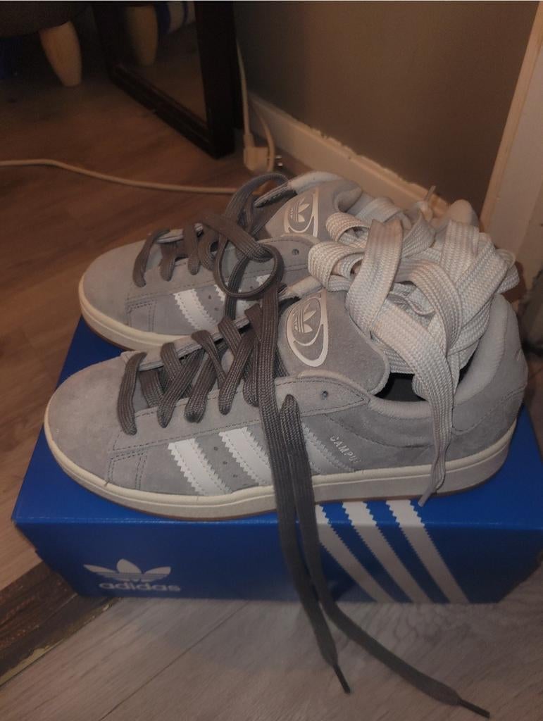 Adidas Campus sneakers - Grijs maat 39 1/3, Adidas, Ophalen of Verzenden, Grijs, Sneakers of Gympen