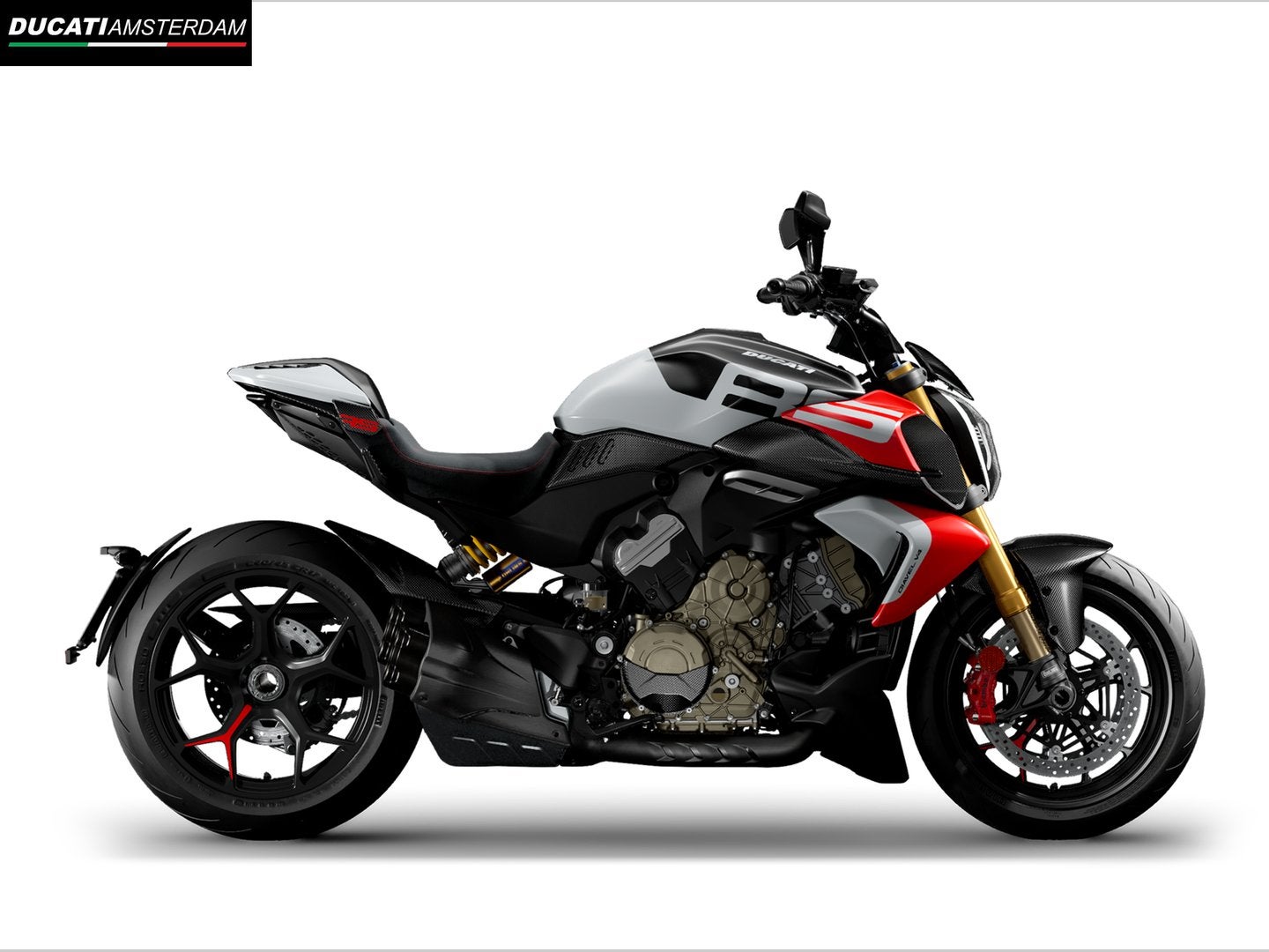 DUCATI DIAVEL V4 RS (bj 2026 model 2026), Motoren, DUCATI, 4 cilinders, Motorrijbewijs A, Bedrijf