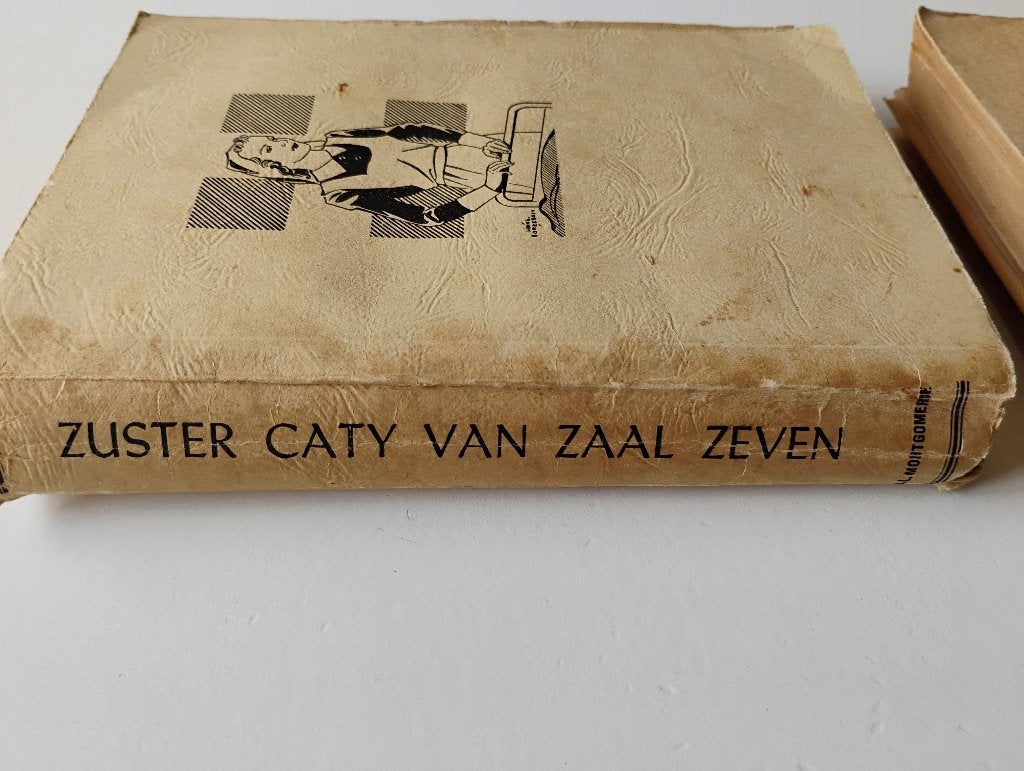 Boek Zuster Caty van zaal zeven uitg Kennemer Haarlem, Boeken, Ophalen of Verzenden, Gelezen