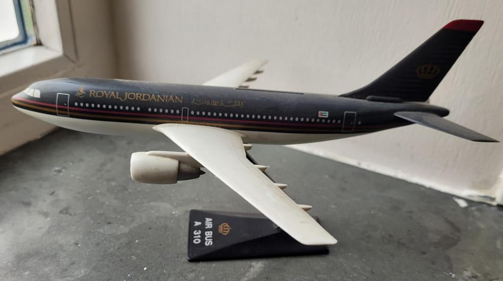 Airbus a310 model vliegtuig royal jordanian jordanië, Ophalen of Verzenden, Schaalmodel
