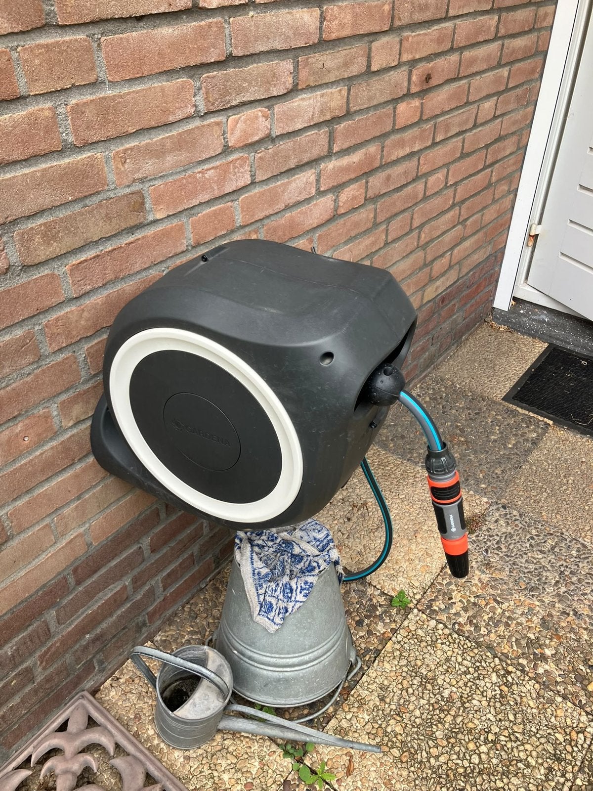 Gardena rollup wandslangenbox 15 meter, Ophalen, Zo goed als nieuw, Tuinslanghaspel