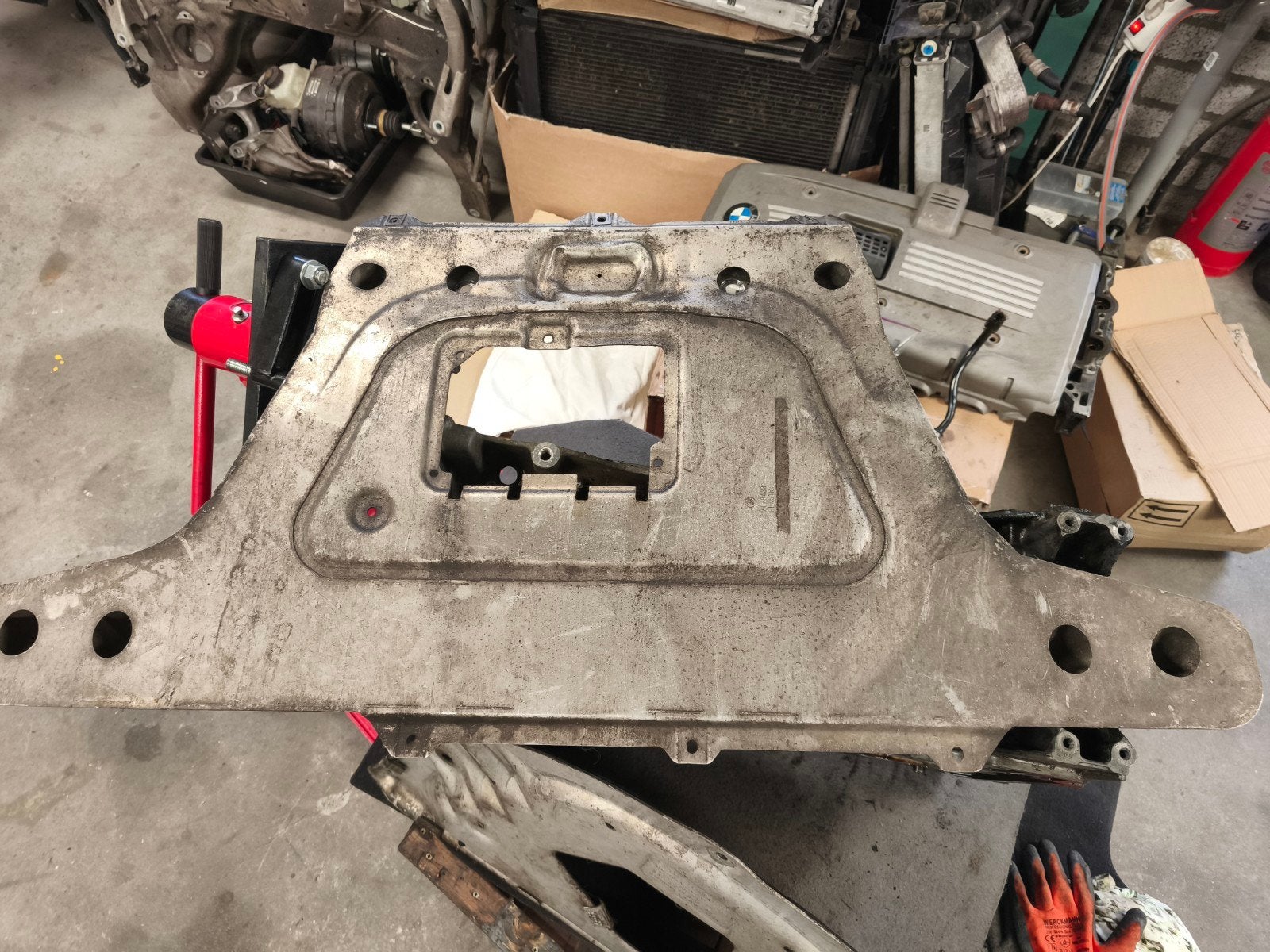 BMW E46 subframe verstevigingsplaat brace 7028433, Auto-onderdelen, Ophalen, B, W, BMW