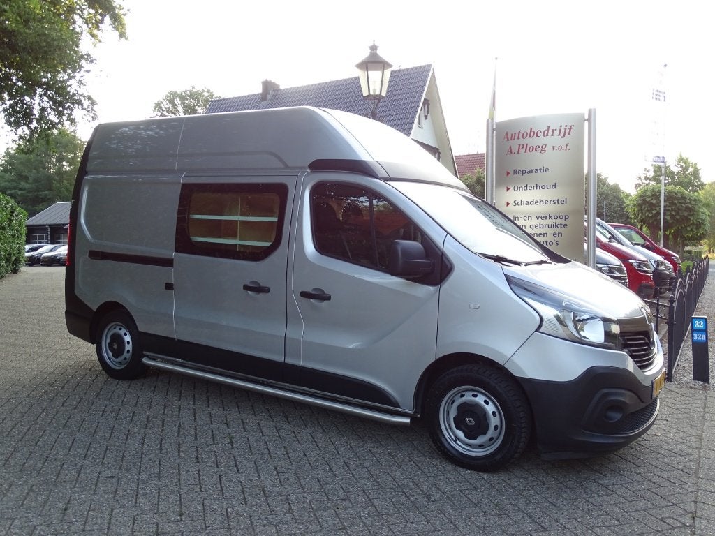 Renault Trafic 1.6 dCi T29L2H2ComEn CAMERA NAVI 3 ZIT 1e eig, Auto's, Voorwielaandrijving, Gebruikt, 4 cilinders, Met garantie (alle)
