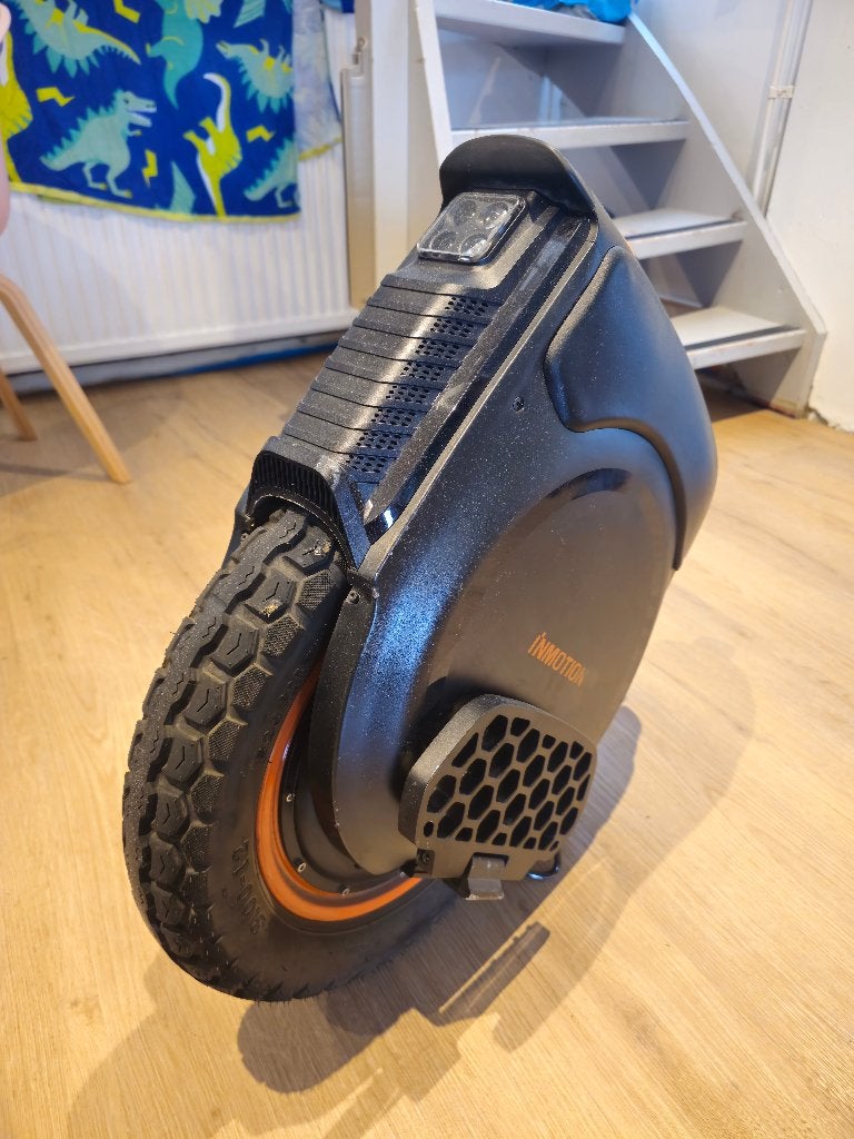 Inmotion V12 HT EUC, Fietsen en Brommers, Ophalen, Elektrisch, Zo goed als nieuw