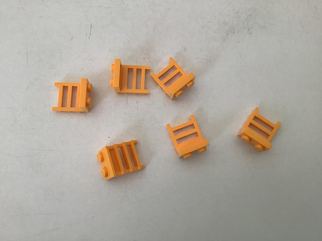 Lego plaat aangepast 1x2 met ladder licht oranje, Ophalen of Verzenden, Gebruikt, Losse stenen, Lego