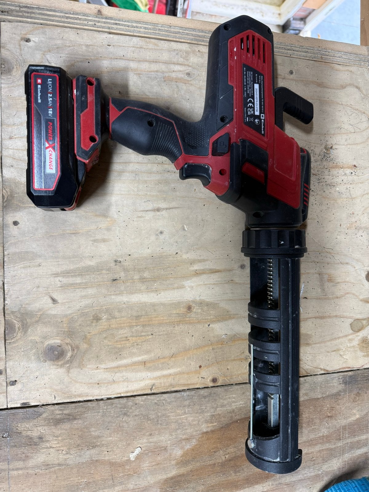 Einhell kitspuit met accu en lader - Traploos instelbaar, Doe-het-zelf en Verbouw, Ophalen of Verzenden, Gebruikt