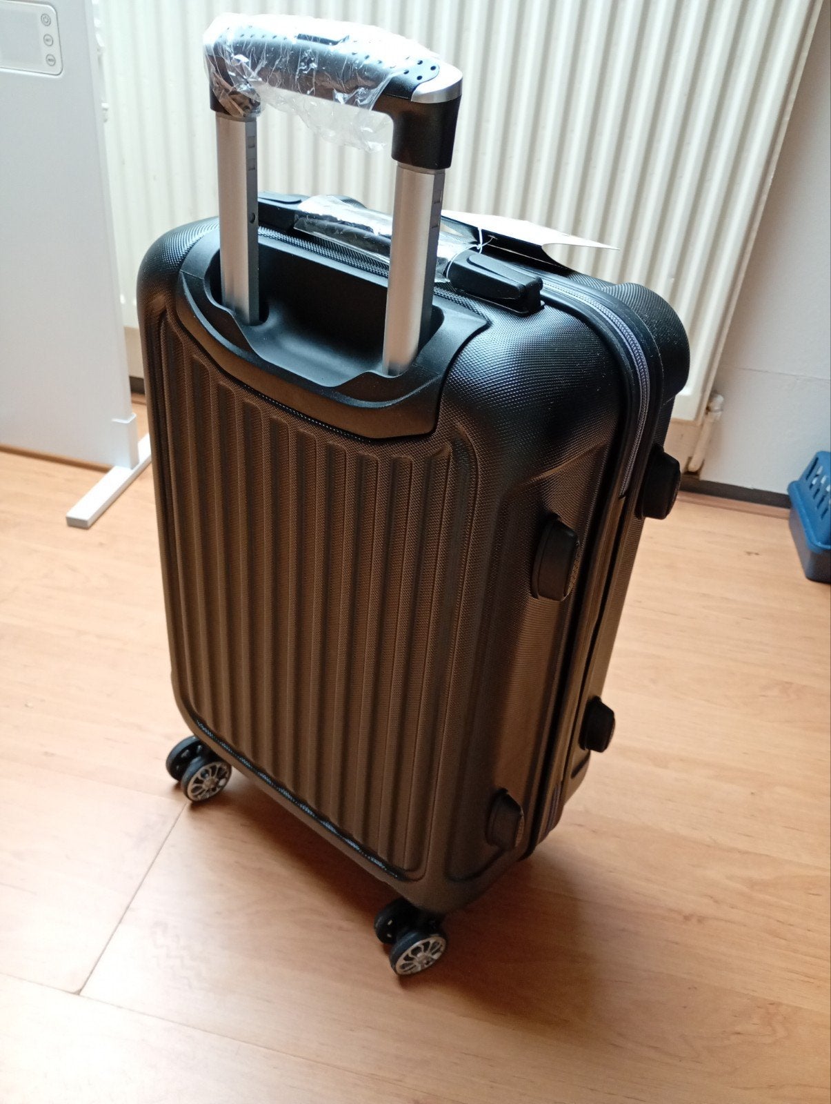 cabin trolley van van der Valk NIEUW!!, 50 tot 60 cm, Hard kunststof, Nieuw, Ophalen of Verzenden