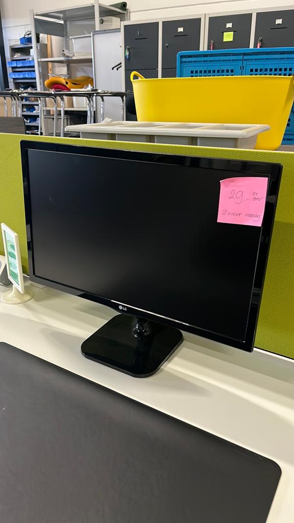 Leuke LG schermen 24 inch. LED, Computers en Software, Monitoren, IPS, LG, Geen, Zo goed als nieuw